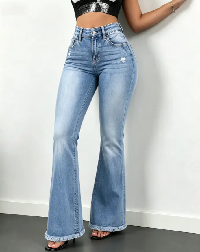 Women's Bootcut Jeans with Pockets, Vintage High Rise Stretch Denim for Lady, Comfortable Everyday Pants with Destroyed and Frayed Hems, Fitted, Retro, Trendy Jeans, Western Ootd