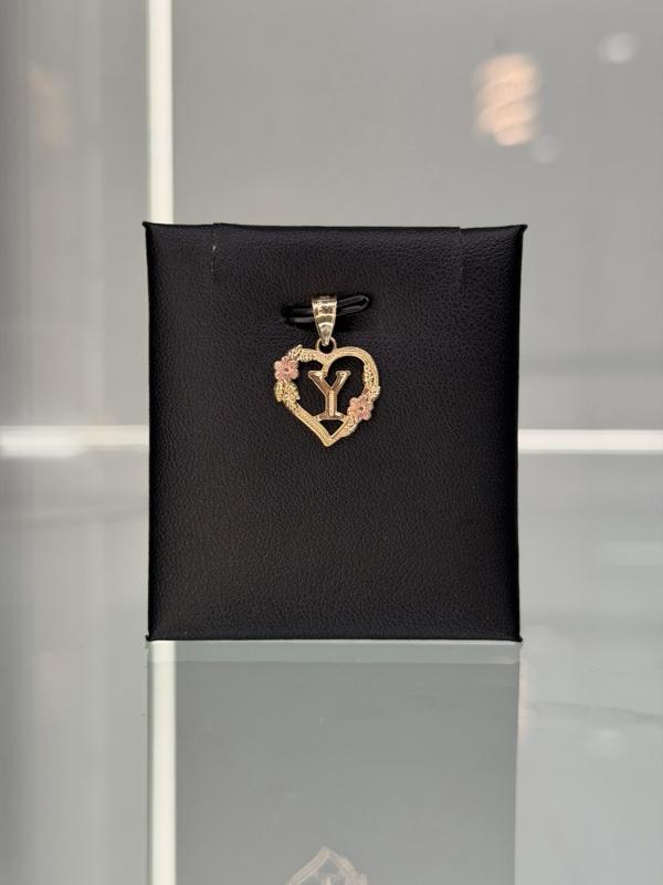 14KT Gold Heart Letters A-Z with Flowers Delicate and Beautiful