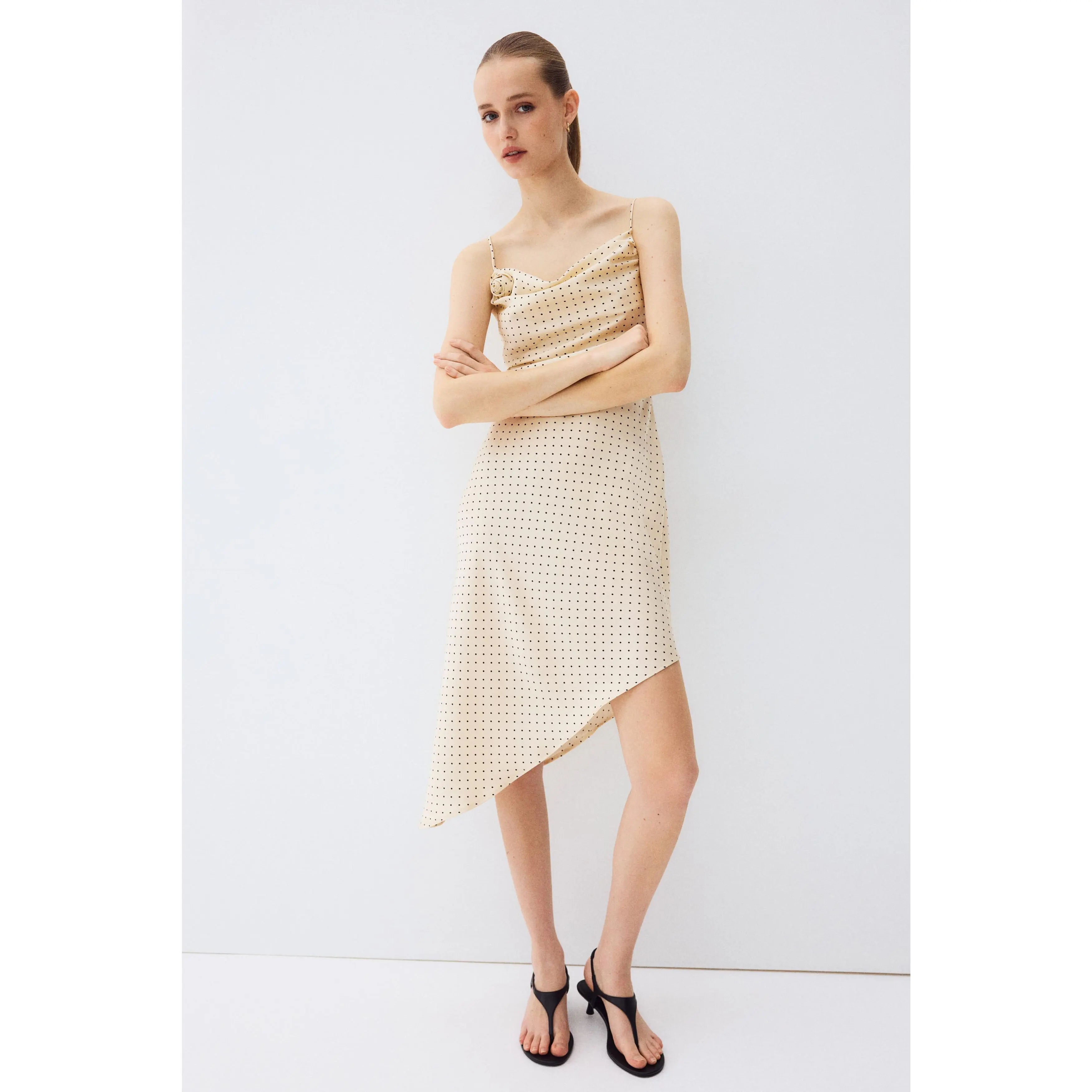 white christmas dresses Giambattista Valli H&M Sequin Dress main image 1