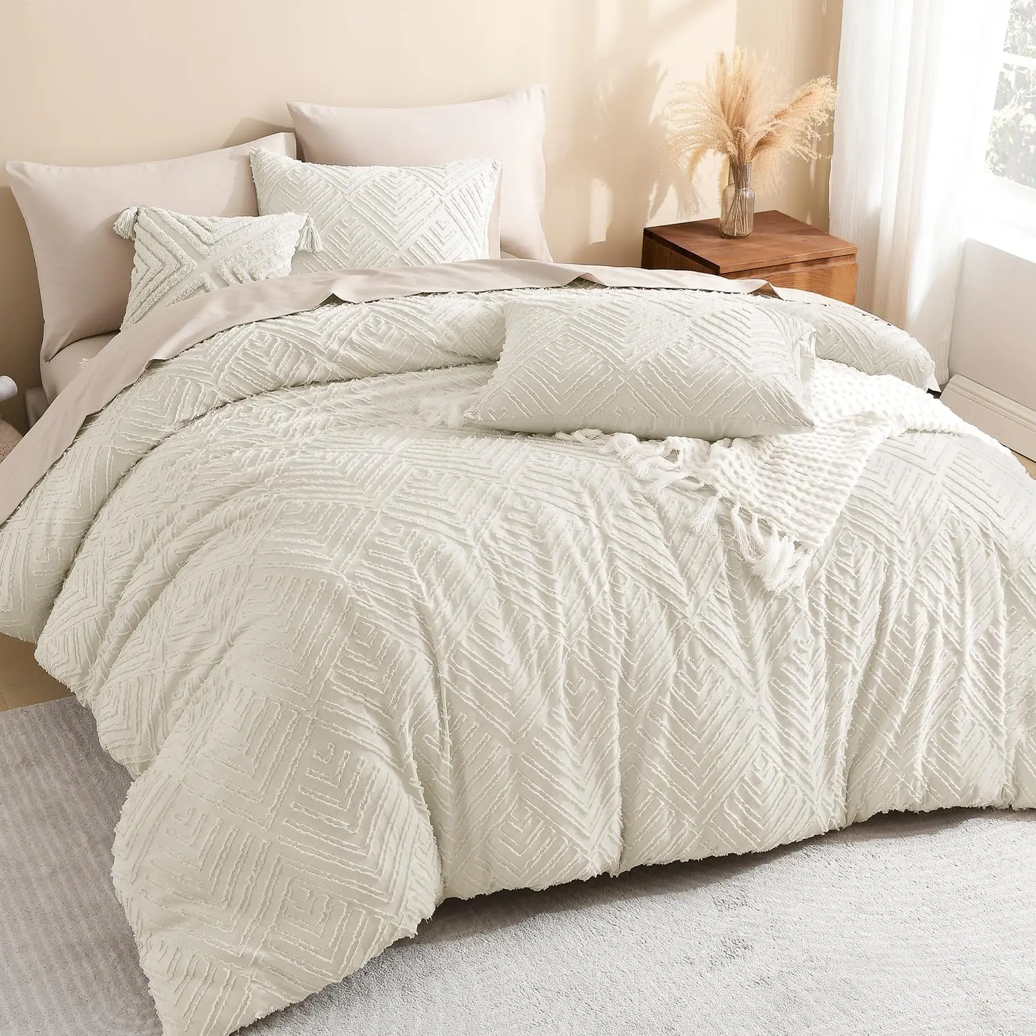 Litanika 3-Piece Tufted Boho Bedding Set - Fluffy Farmhouse Comforter with 2 Pillowcases, Geometric Tufts, All-Season, for Aesthetic Room Decor, Room Decor (King Size Option Available),back to school,back to school shopping,home decor