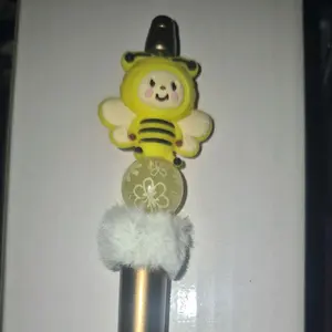 Bee Beaded Pen with Distinctive Bee Bead Design for Writing and Decoration Durable Material Versatile Use Ideal Gift