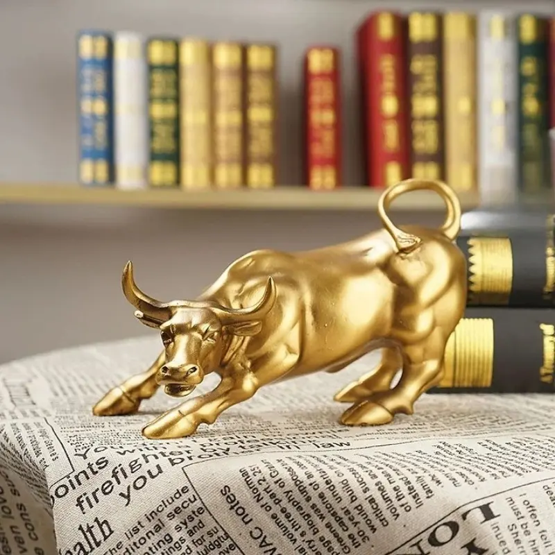 Wall Street Bull Resin Sculpture, Feng Shui Wealth Symbol, Lucky Money Attraction, Office Desk Decor, Office Desktop Ornament, Desk Ornaments, Home Office Decoration, Inspirational Gift for Bosses and Entrepreneurs, Decoration Items