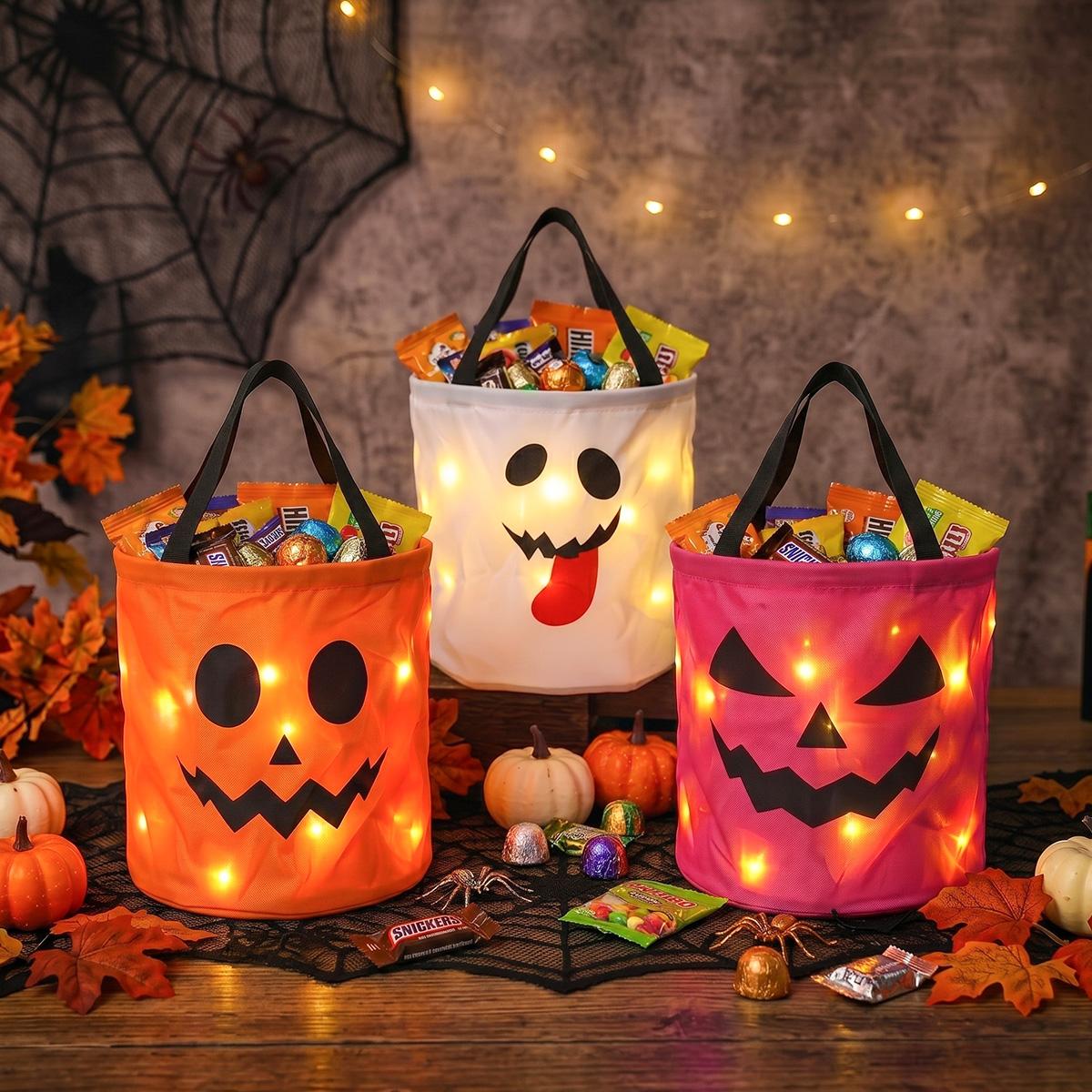 3/4 Pcs Halloween Candy Bucket with LED Lights Non Woven Gift Bags Trick or Treat Bags Pumpkin Candy Bags Reusable Tote Bags for  Kids Students Adults, Night Light Bags for Home Garden Lawn Decorations, Halloween Birthday Christmas Party Favor Supplies