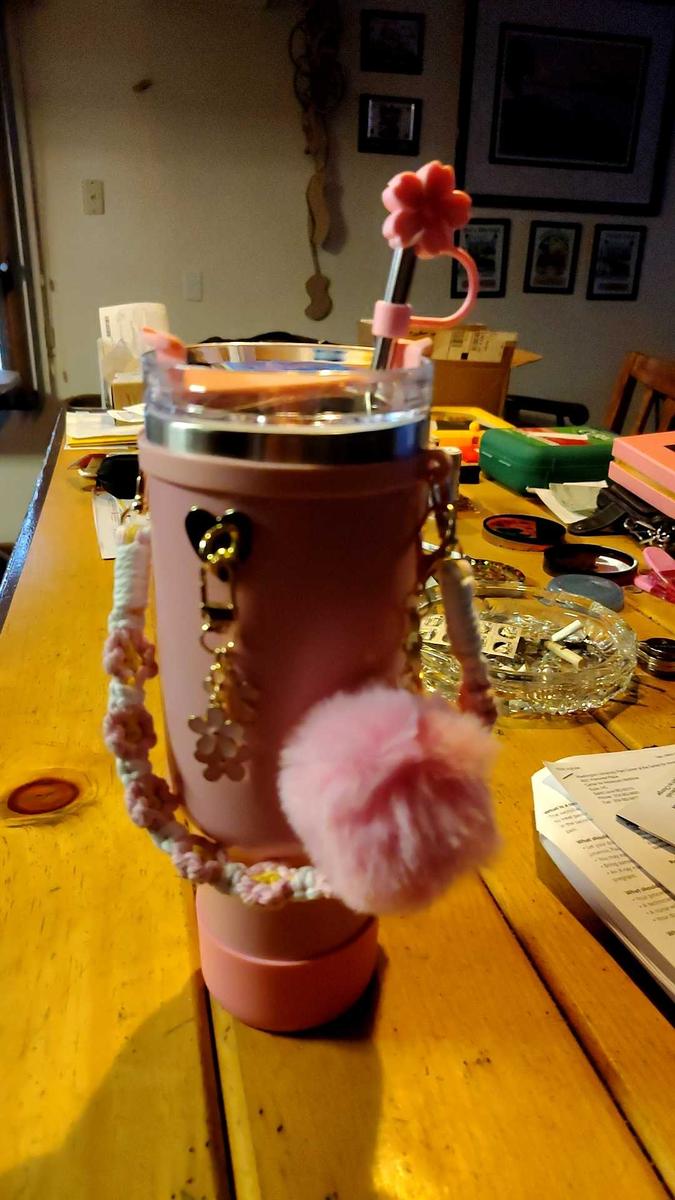 Item: Cups and accessories (including pink cups)