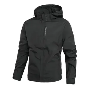 Men’s Lightweight Windproof Hooded Jacket — Stand Collar Softshell Zip-Up with Zipper Pockets and Lettering, Full-Season Casual Outdoor Sports Jacket for Hiking and Urban Commuting