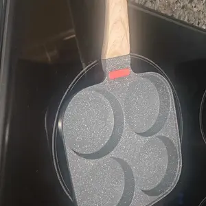 Non-stick Egg Frying Pan, 4 Hole Skillet with Handle, Cooking Accessories, Breakfast Egg Toast Bread Food, Non Stick Cookingware, Kitchen Gadgets Granite surface, easy clean, works on gas stove & induction. versatile kitchen cookware for home chefs!