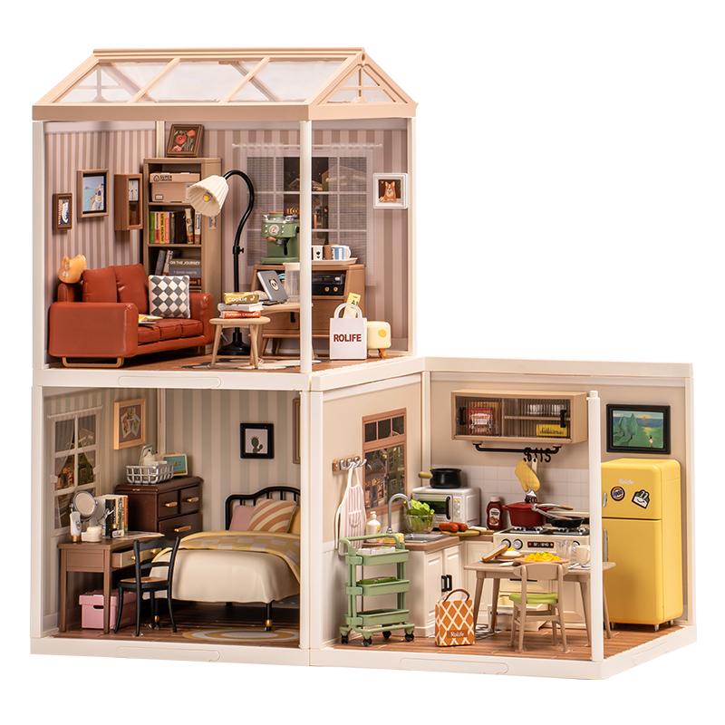 Rolife Sweet Dream Bedroom DIY Plastic Miniature House DW009