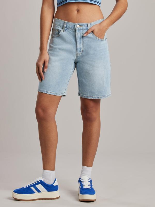 UNIONBAY Women's Becka Longline Denim Shorts - Fit, Button-Closure, Lightweight Shape-Hold Denim with Spandex, Casual Everyday Bottoms with Pocket, Soft Fabric