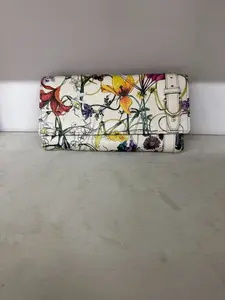 Pre-owned GUCCI As Shown Clutches & Wristlets SH 0730Gucci wallet 26.03.09