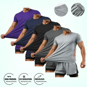 Men’s summer outfit set including a short-sleeve top and shorts with an elastic waistband. The fabric is lightweight, breathable, and easy to wear. Ideal for fitness, running, leisure relaxation, vacations, and everyday casual wear.