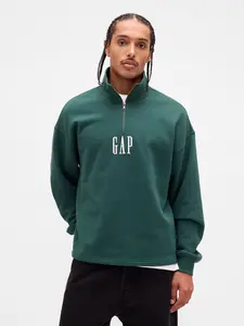 Gap Men's Heavyweight Oversized Logo Quarter-Zip Pullover