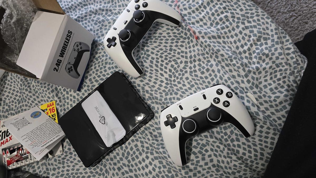 Item: Upgraded 64G 20000+GAMES