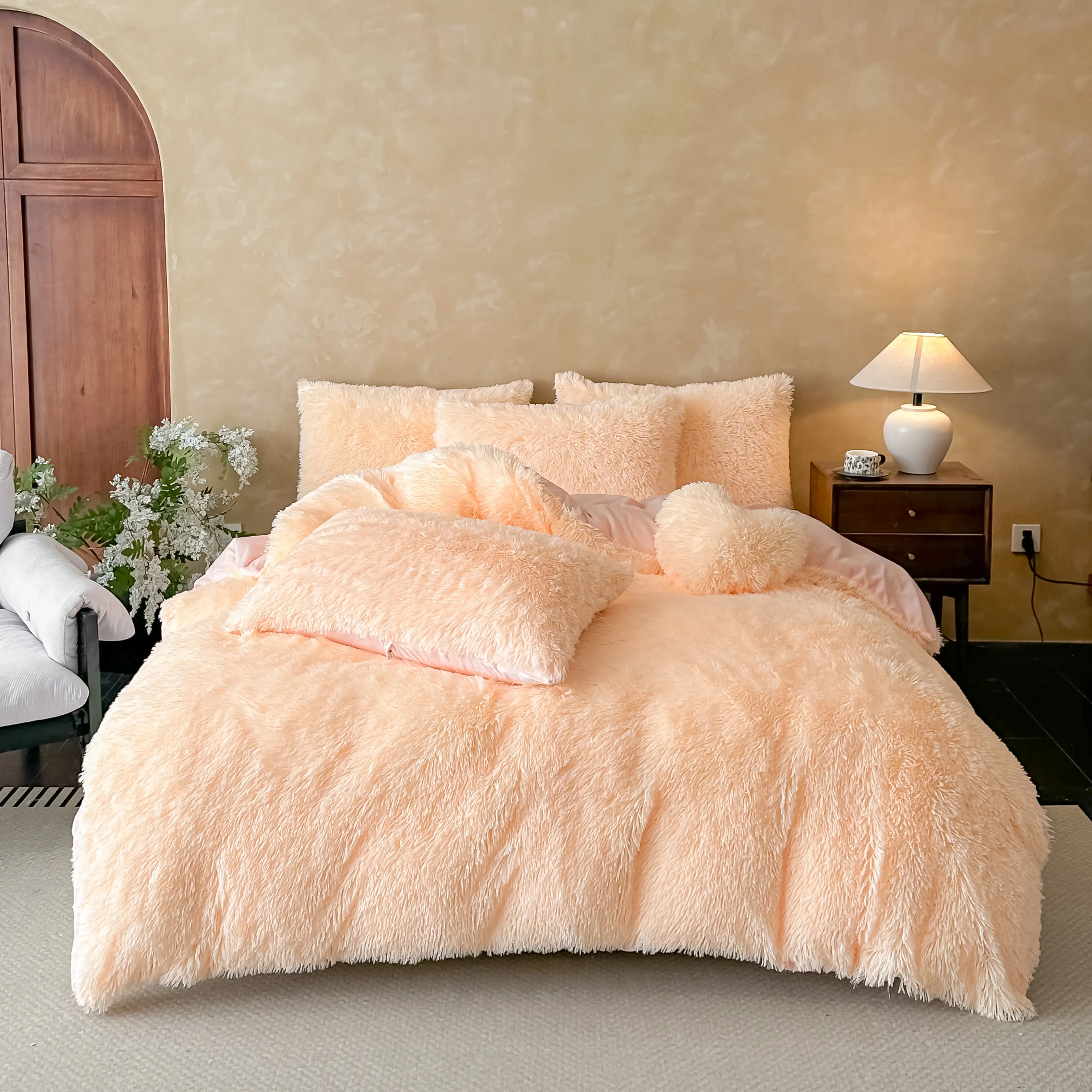 Faux Fur Duvet Cover Set with Heart Pillow and Pillow Shams, Cozy Fluffy and Soft Luxurious Bedding Set, Warm Bedroom Decor (Comforter Insert Not Included), Cozy Bedding Set