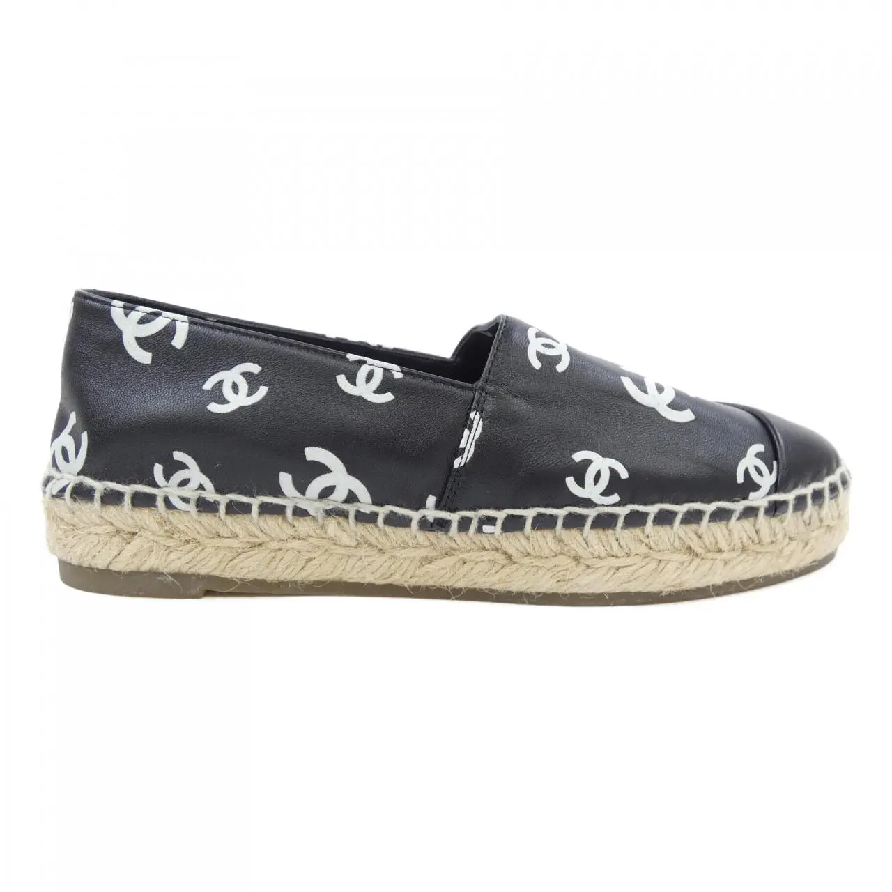 Pre-owned CHANEL Lambskin Small Leather Goods Espadrille Shoes