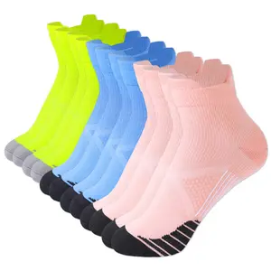 ISUNIE 6 Pairs Ankle Compression Socks, Cushioned Moisture-Wicking Athletic Socks, Soft & Breathable with Arch Support for Running, Walking, Sports