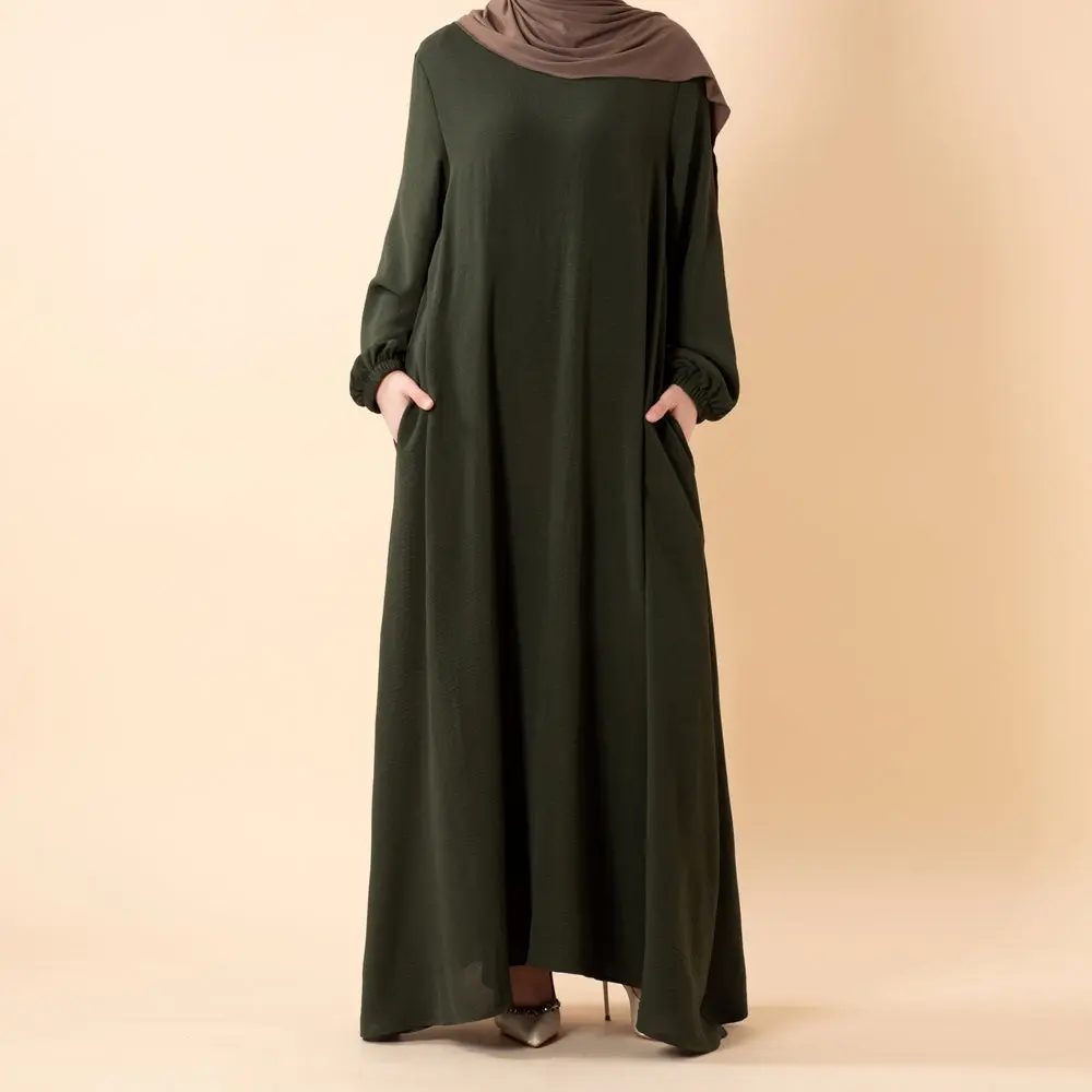 Women's Crepe A-Line Abaya, Opaque Crew Neck Maxi Dress with Pockets for Casual Wear and Prayer, Elegant Islamic Women's Clothes, Islamic Modesty Clothes, Solid Color Abaya, Casual Dresses