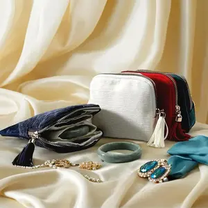 Portable Travel Jewelry Organizer Bag with Zippered Pocket Tangle-Free Storage Case for Necklaces Earrings Rings & Small Items Ideal for Men Women prevents water home office dormitory bathroom