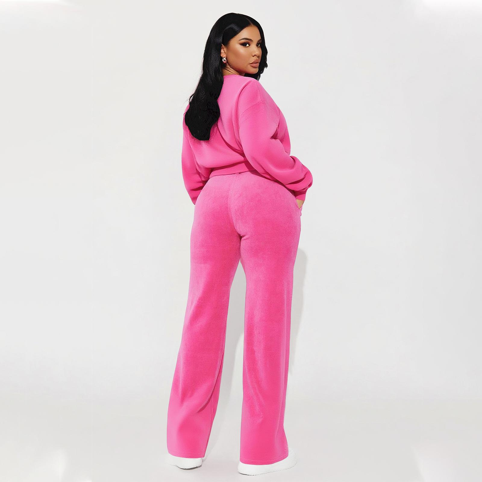 Women's Velvet 2-Piece Tracksuit Set with Pockets - Soft Korean Fabric, Comfortable Jogger Outfit for Casual & Travel Women's Velvet 2-Piece Tracksuit Set with Pockets - Soft Korean Fabric, Comfortable Jogger Outfit for Casual & Travel