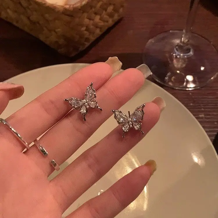 Women's Dainty Butterfly Shape Bead Stud Earrings - Plugs for Females, Light Luxury Unique High-End Look Jewelry for Daily Wear