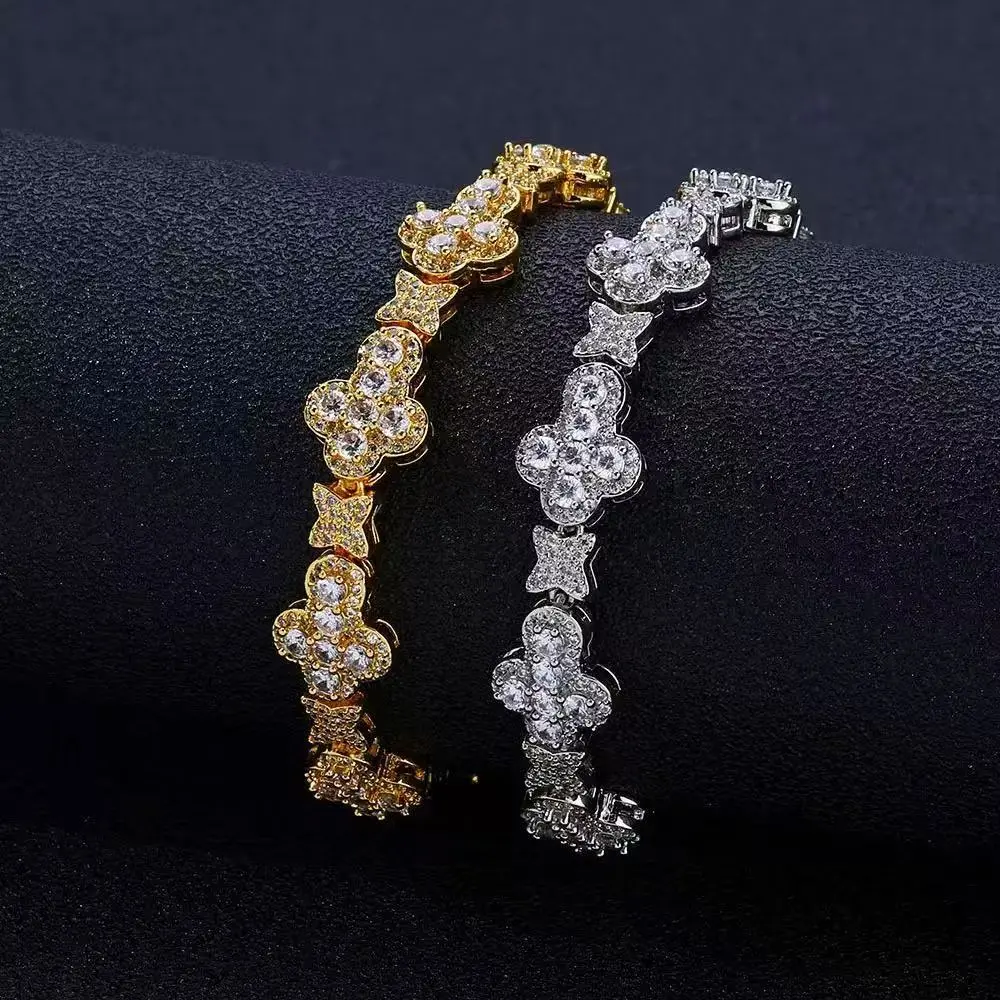 Full Paved Four‑Leaf Clover & Star Bracelet, Sparkling Cubic Zirconia Bangle, Luxury Alloy Party Jewelry for Women