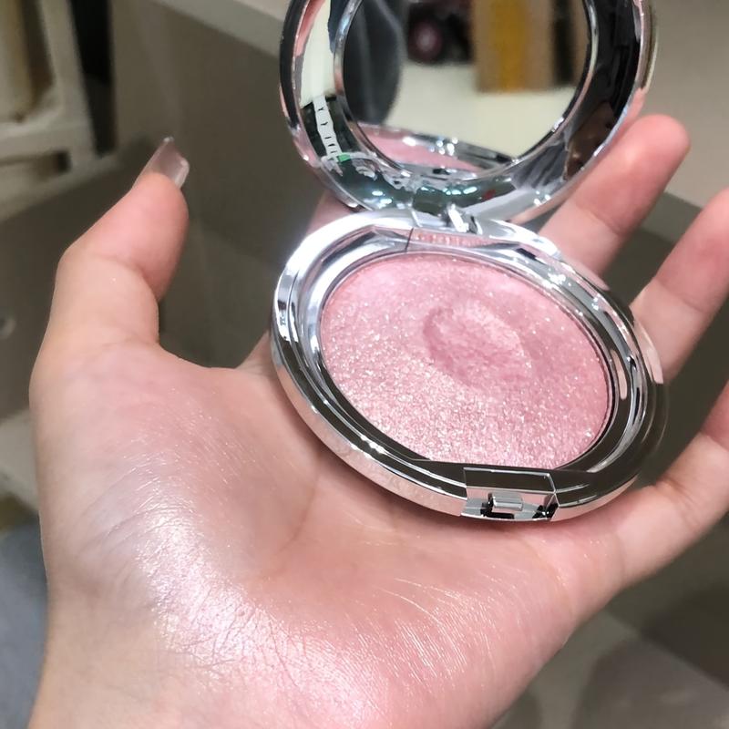 Fall Highlighter Trio Palette with Diamond Shine & Pearlescent Glow | Creamy Blend Formula, Long-Lasting, Non-Sticky & Smudge-Proof in Rose Gold Case | Great for Halloween Parties, Autumn Gatherings & Holiday Events！！