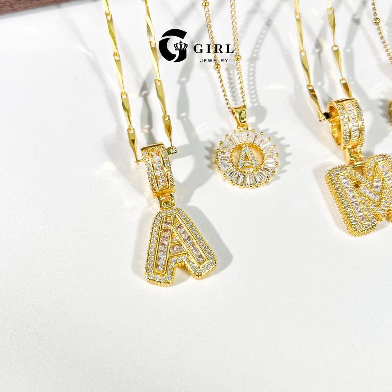 GGIRL Letter Necklace 18k Gold Plated Bling Dainty Necklaces Trendy Chunky Necklace Personalized Round Circle Pendant Zirconia Letters Name Crystal for Women 26 Alphabet Necklace Fashion Jewelry Gift for Holiday Haul Christmas Birthdays Anniversaries