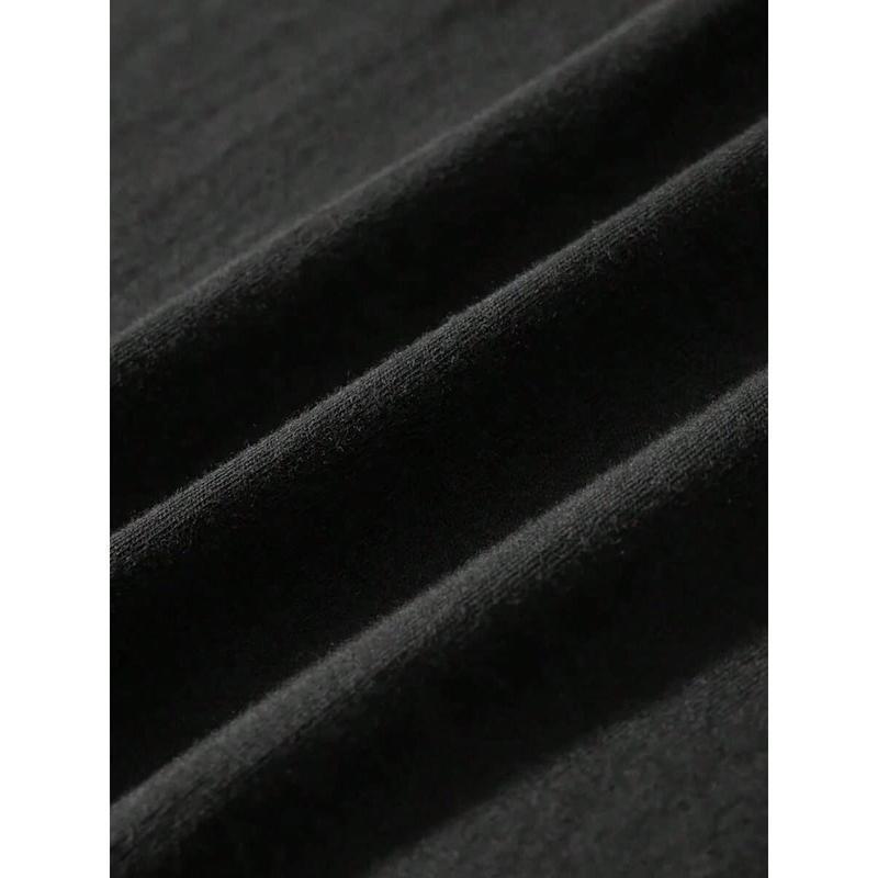 Funny Snape Holding Money T-Shirt Severus Meme Tee for Potterhead Fans Wizarding School Party Graphic Top Humorous Magic Classroom Inspired Shirt for Men and Women Trendy Potter Fan Gift Casual Tee