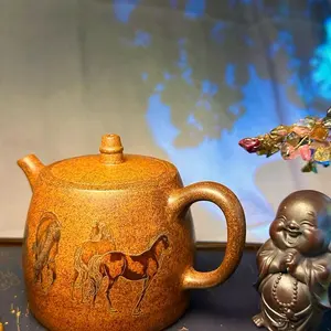 Handmade Gold-Painted Eight Horses Zisha Teapot