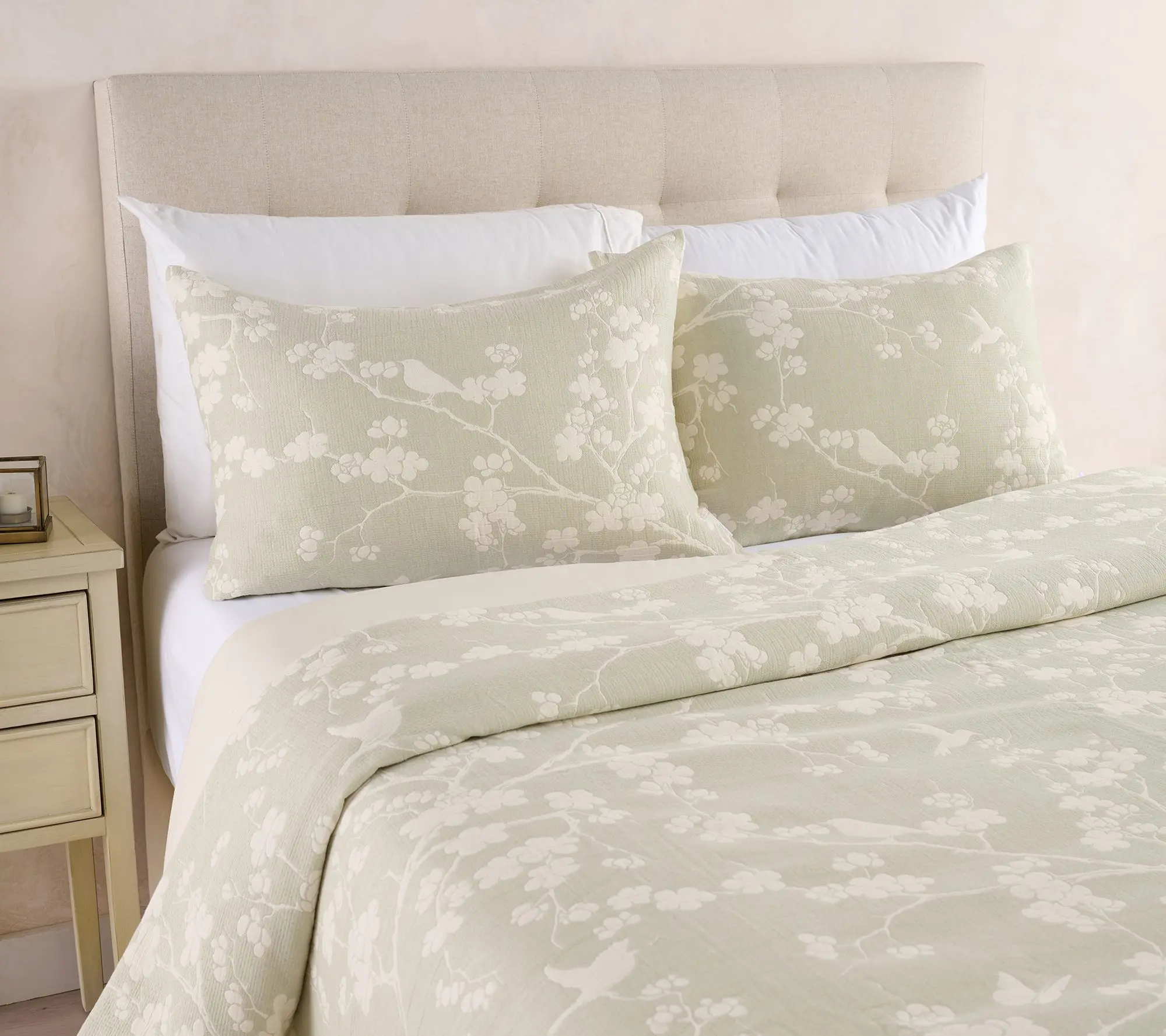 Northern Nights Cherry Blossom Jacquard Comforter & Sham Set- Full