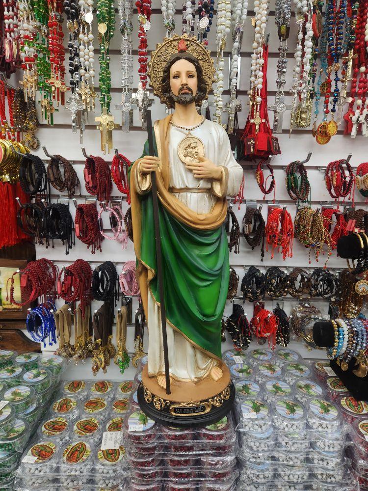 San Judas 24" Inches Tall Classic o Vestido Made In Mexico Statue Saint Jude Standing Figure in Box New and Unopened Religious decor  Patron Saint with Eyelashes Ornaments Tadeo