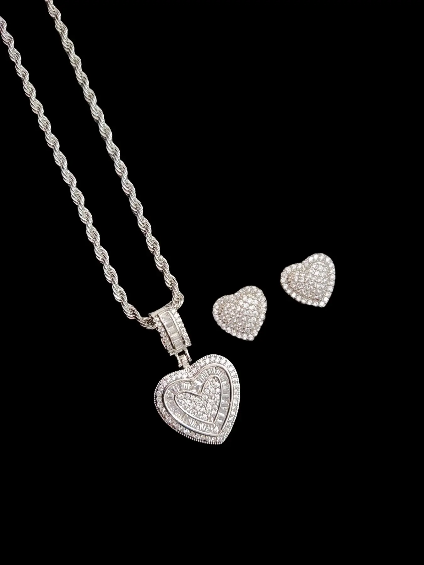 2-Piece/Set Women's Hip Hop Love Heart Pendant Necklaces Earrings Set, Vintage Matching Fashionable Jewelry Set for Party or Everyday Lovers' Gifts