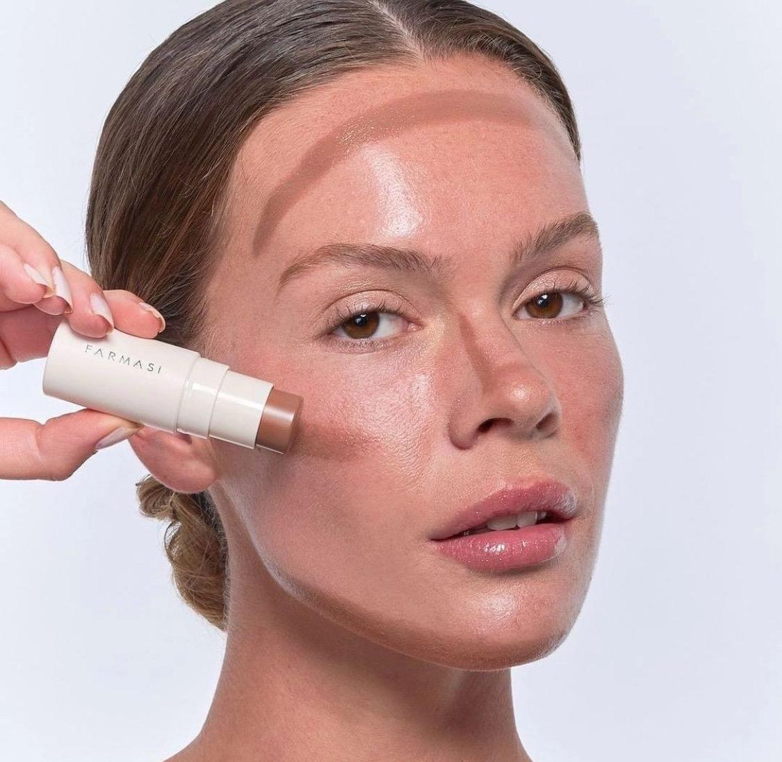 Creamy Stick Blush & Contour - Makeup