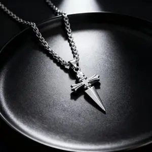 Judgment Chain Necklace!  Stainless steel pendant, unisex, an ideal gift for anime lovers.