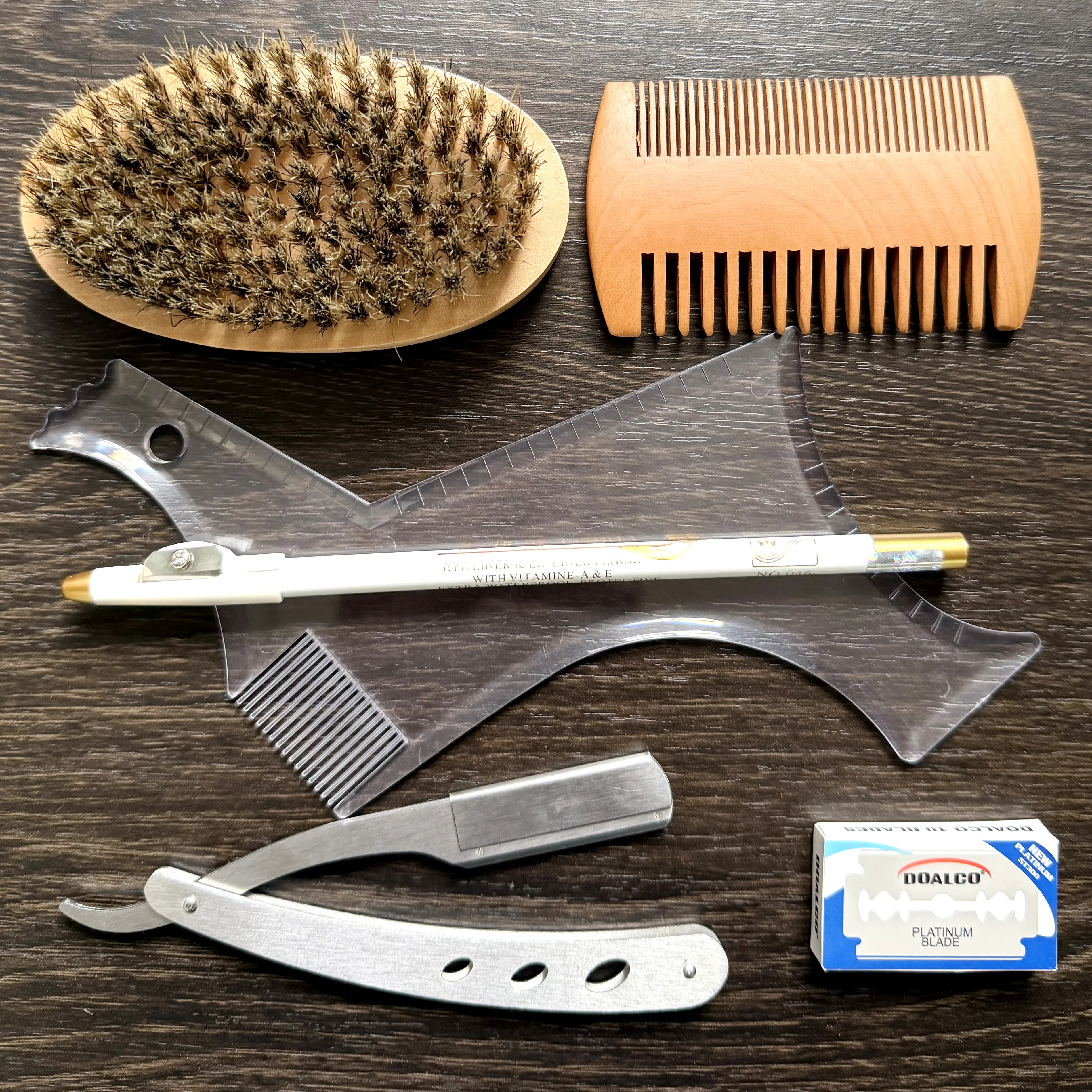 Beard Shaper for Men Beard Shaping Tools - Beard brush, Beard Template Guide, Professional Straight Edge Razor, Edge Blade, Barber Pencil, Beard Comb,  Gifts for Men Boyfriend Husband, Barber Kit, Precise Cut Stainless Steel