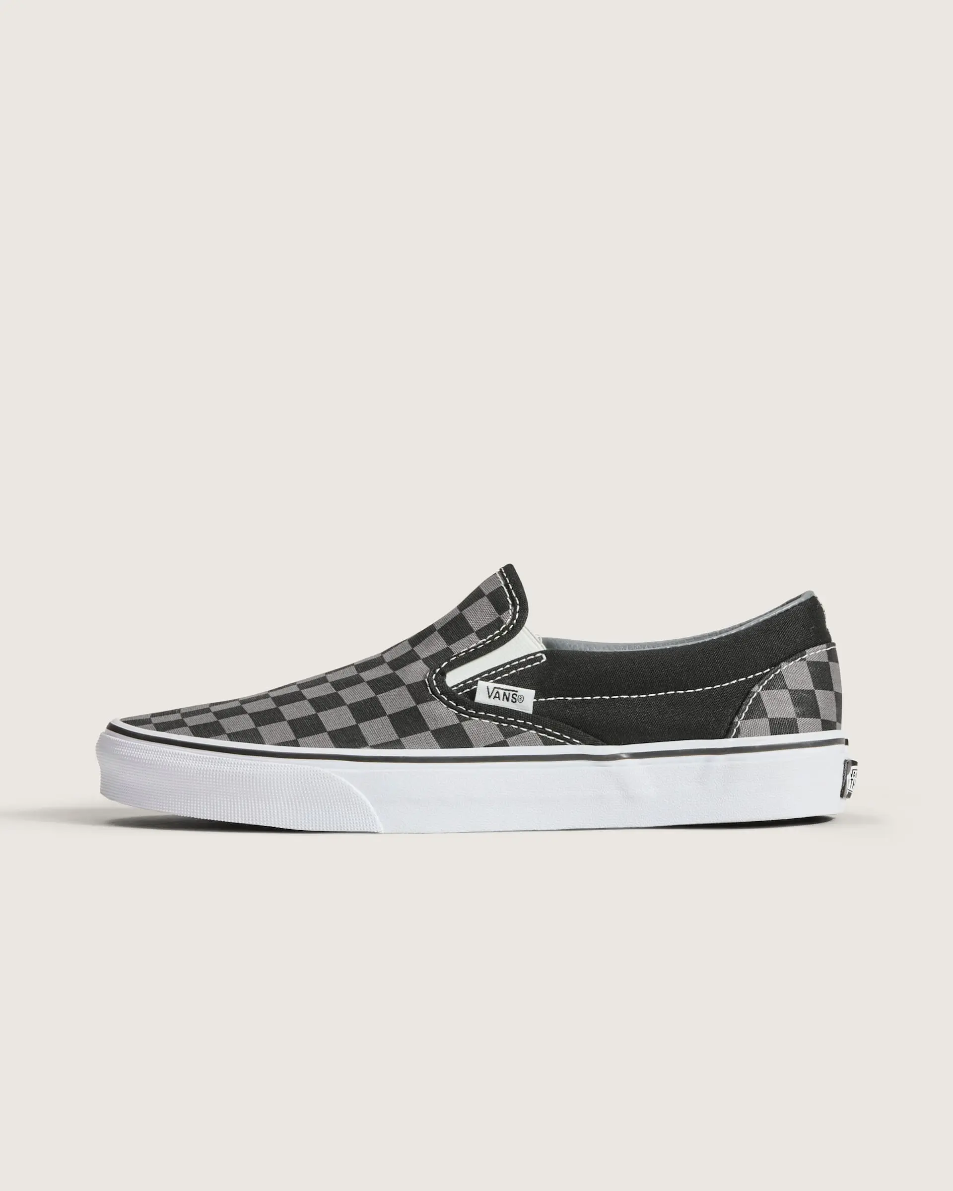 Vans Unisex Classic Slip-On Checkerboard Low Top Shoe