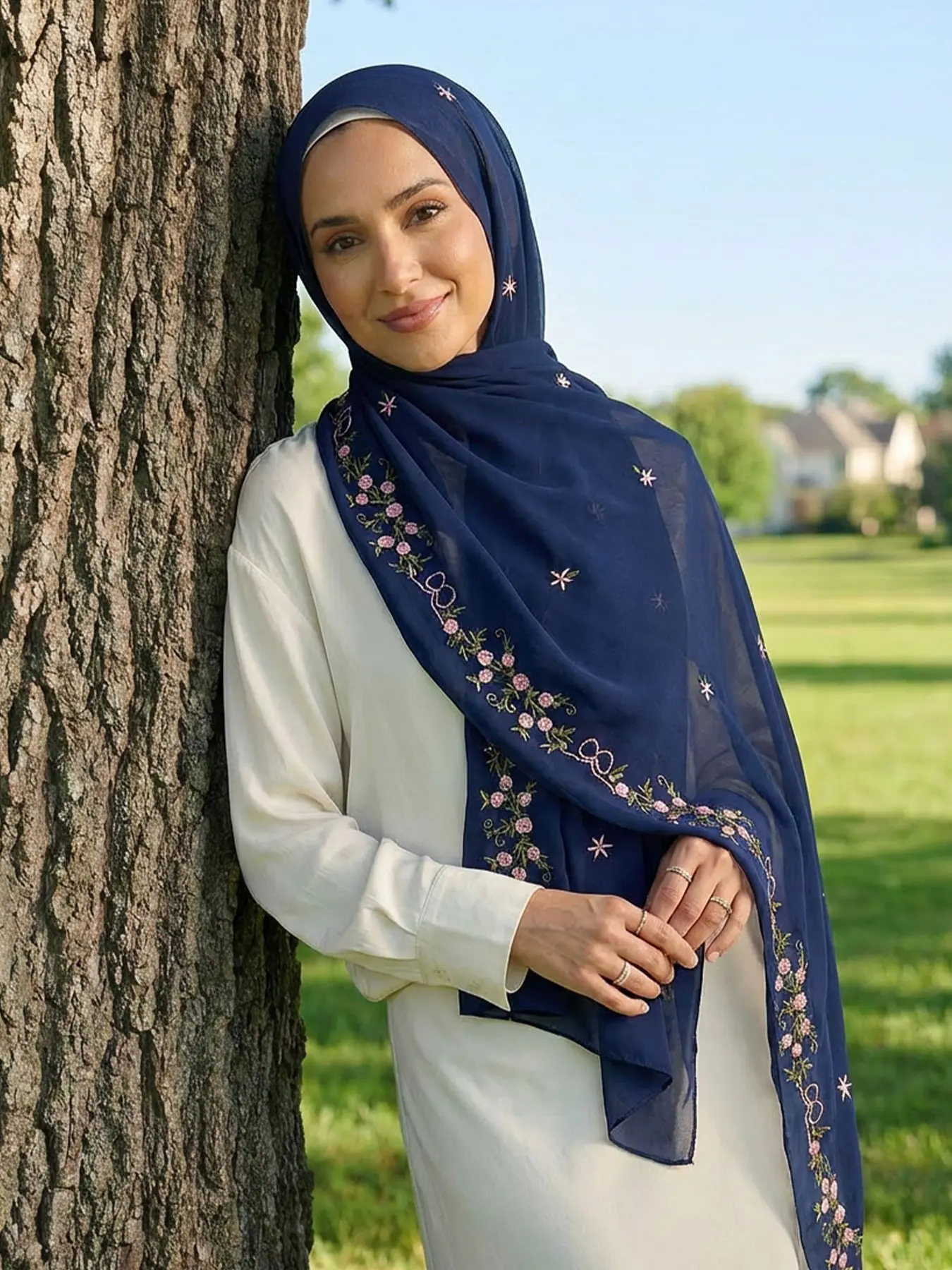 Women Floral Embroidered Chiffon Hijab Scarf, Head Scarf, Cute Eyelet Embroidered Turban, Breathable Long Shawl for All Seasons, Muslim Fashion Daily Wear