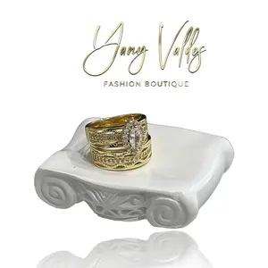 New  wedding rings for women made of  gold plated.