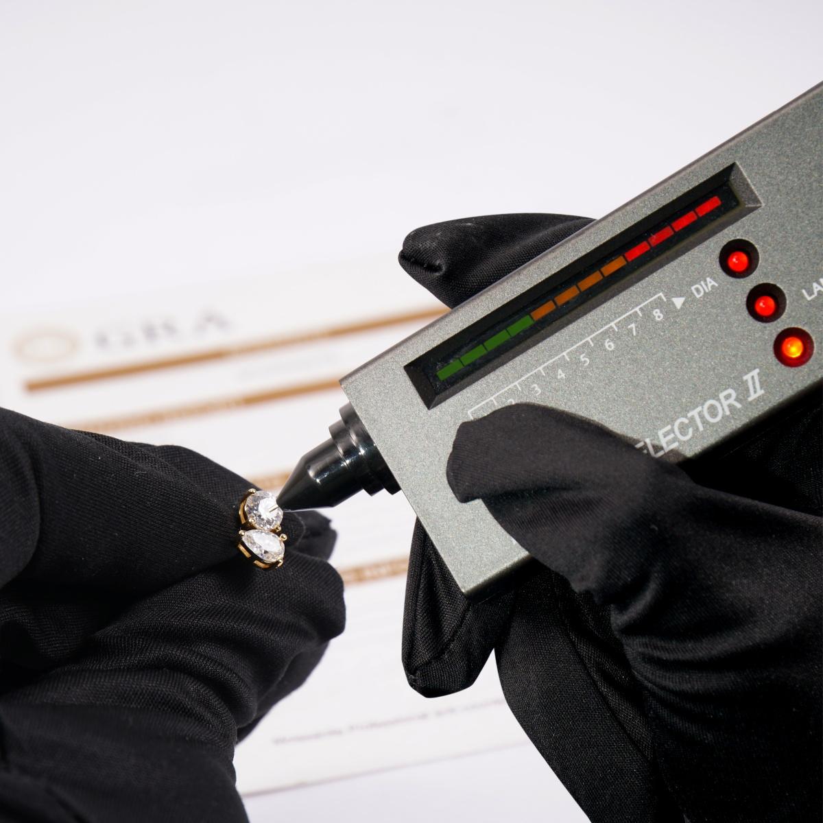 Delzzad Toi et Moi Stud Earrings Pear and Round Cut Earrings VVS Synthetic Moissanite Earrings S925 Studs Moissanite Earrings Jewelry Perfect Birthday Engagement Anniversary Mother’s Day Christmas Valentine's Day Gifts