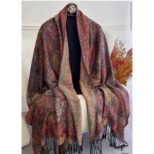 Women fashionable warm cashew patterns printed scarf classic paisley hijab and shawl hijab for abaya