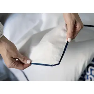 The Signature Zipper Duvet Cover - The Peek Edge - Lapis