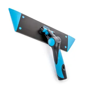 Moerman Gekko Pad Holder - Aluminium Trapezoid Design with Flexible End Caps for Easy Window Cleaning, Adjustable Angles 0°-60°, Durable Plastic Construction, Ideal for High & Low Spots