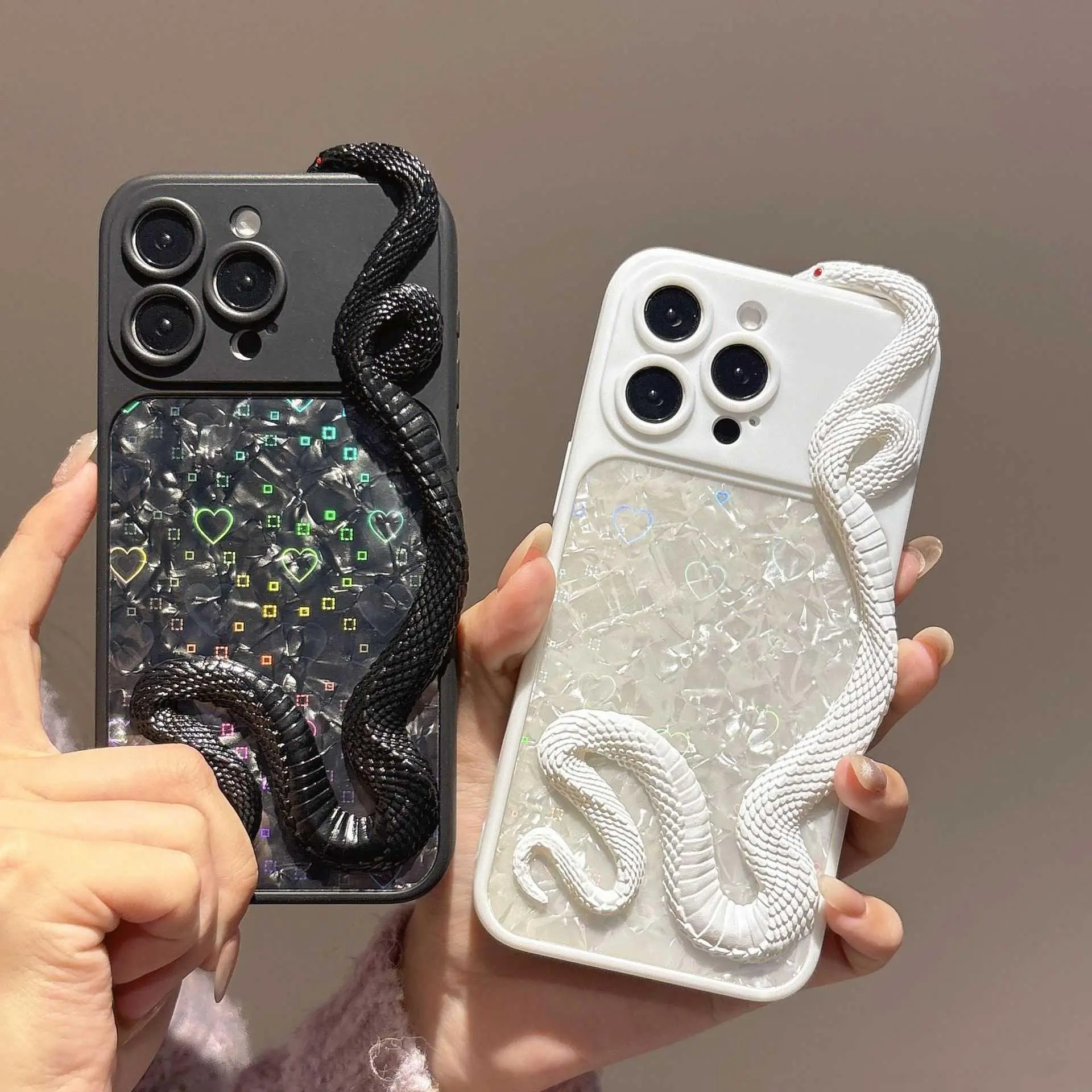 Instantly Turns into 17 3D Snake For iPhone 17 Pro Max Case For 15 Pro Max Full Cover For iPhone 14 Cartoon For iPhone 13 FFEF01PLFEF