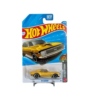 Hot Wheels ‘67 Camaro Gold HW Dream Garage 1:64 Diecast Car Collectible Model