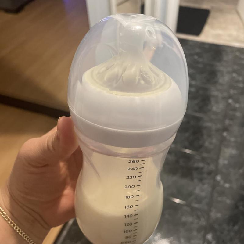 Natural Baby Bottles with Natural Response Nipples (Medium Flow, Flow 3), 9oz, 4-Pack