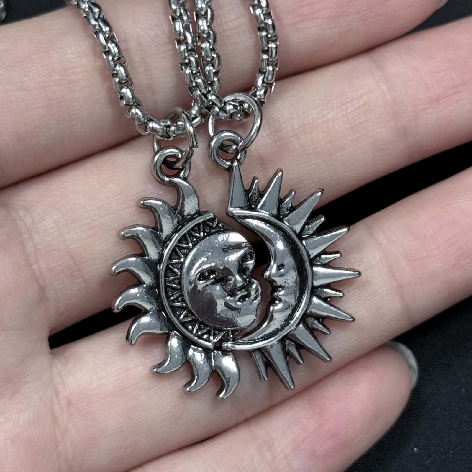 KISSFOO Sun and Moon Asymmetrical Couple Necklace Set Anniversary Accessories Gift for Him and Her