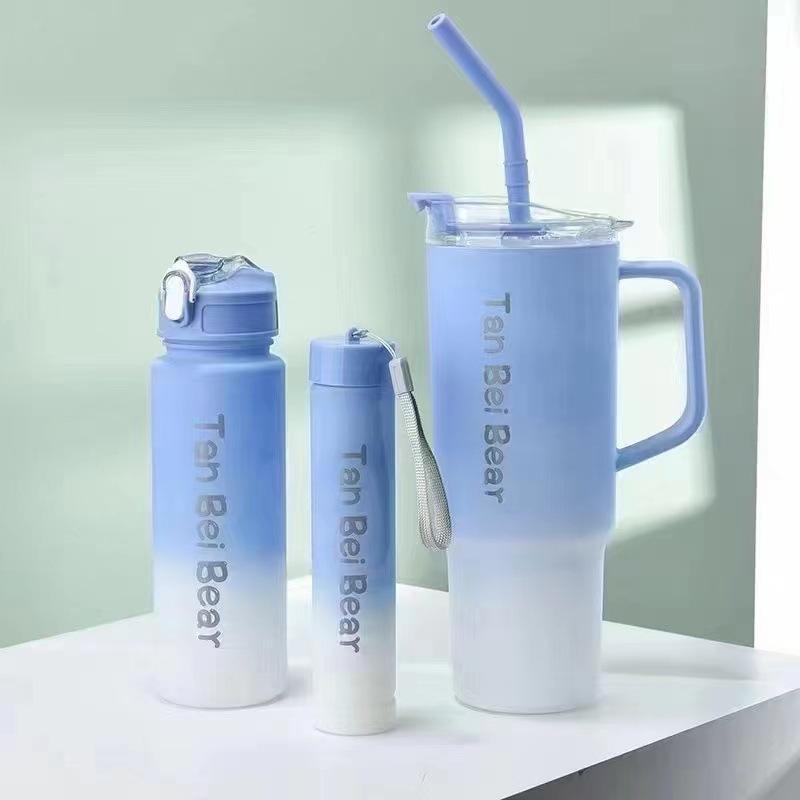 Gradient Plastic Water Cup Set Large Capacity Portable for Family Daily Drinkware Reusable Washable Mug 1500ml&900ml&300ml