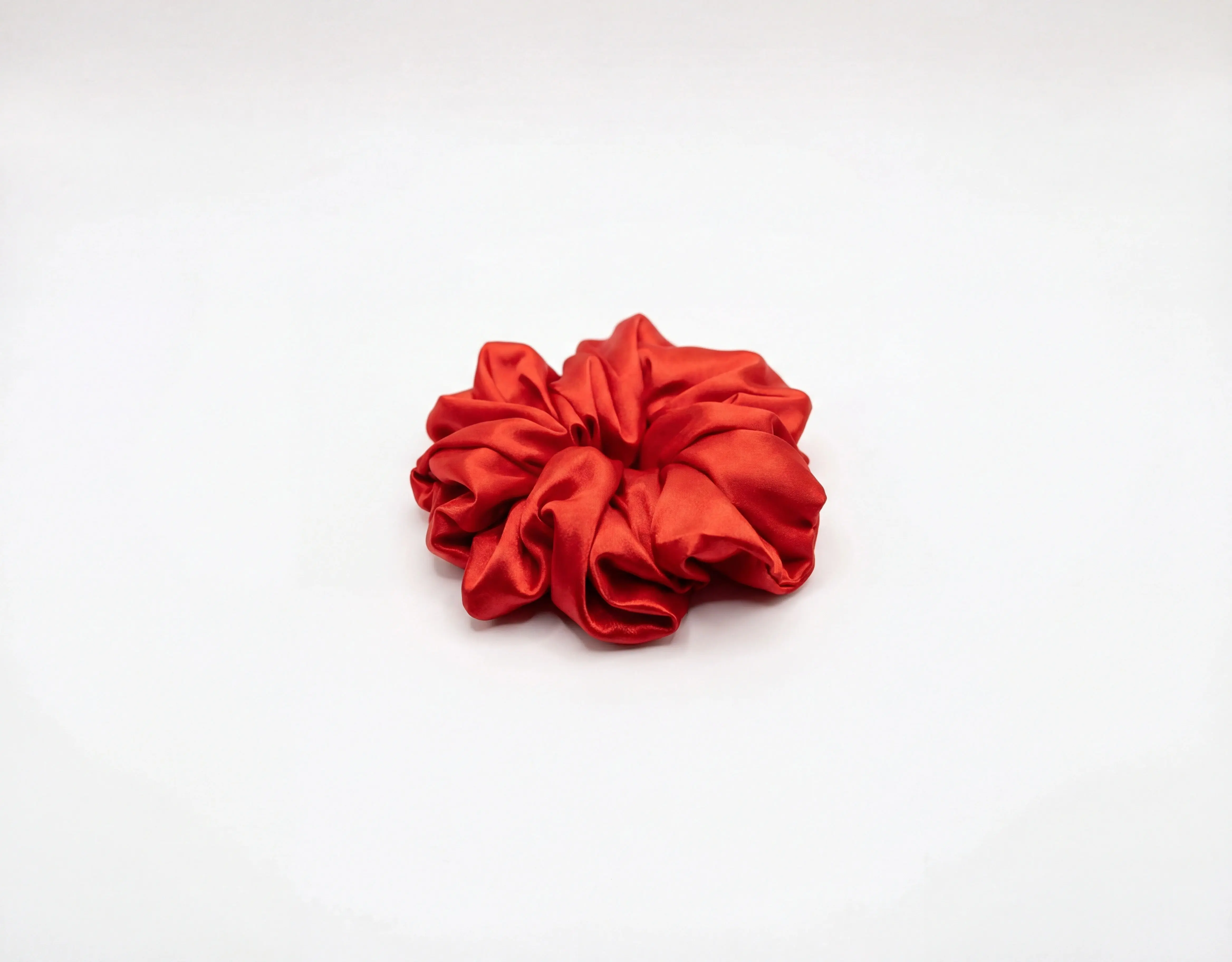 Oversized Jumbo XXL Red Satin Scrunchie – Luxurious Hair Tie for All Hair Types