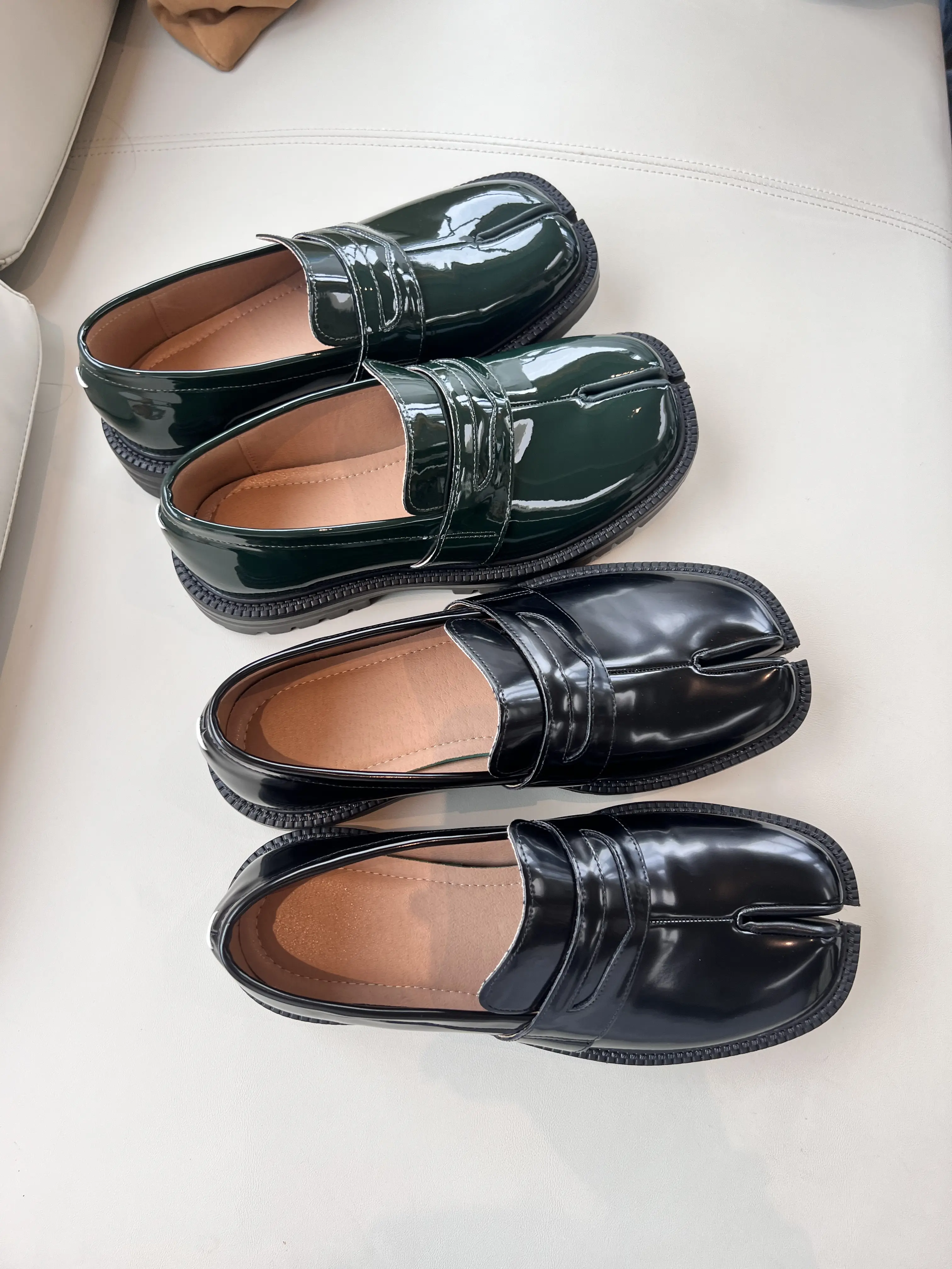 Men's Glossy Lacquered Leather Loafers - Plain Slip-On Formal Shoes with Thick Soft Sole, Square-Toe Design, Suitable for Office, Casual Wear, Spring & Autumn