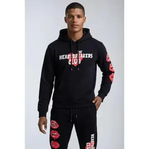 Heart with sleeve graphic L/S hoodie