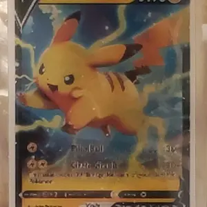 PIKACHU 3D HOLOGRAM CARD